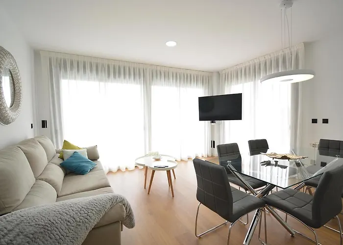 Galihost - Con Piscina En Canelas, Апартаменты Санхенхо