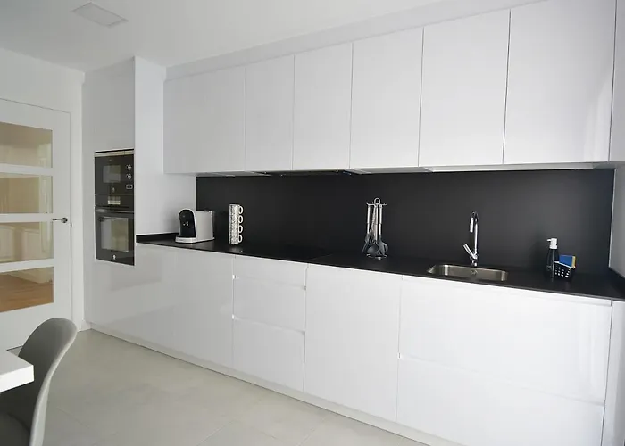 아파트 Galihost - Con Piscina En Canelas, 산신소