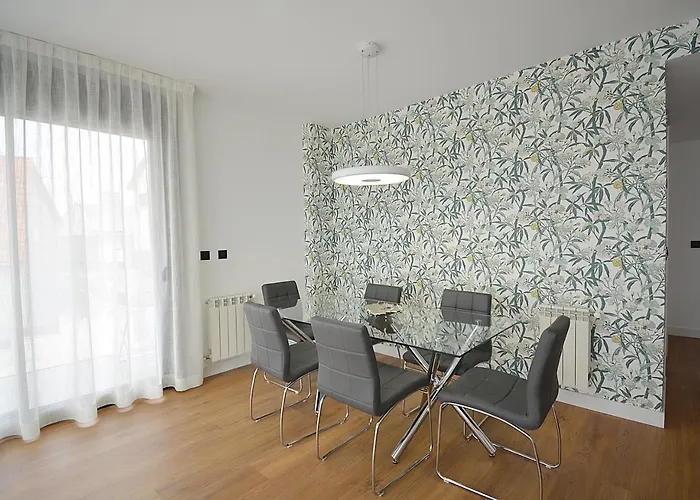 Апартаменты Galihost - Con Piscina En Canelas, *